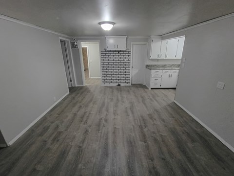 SLI-511 7Th Avenue N 1-3 Beds Apartment for Rent