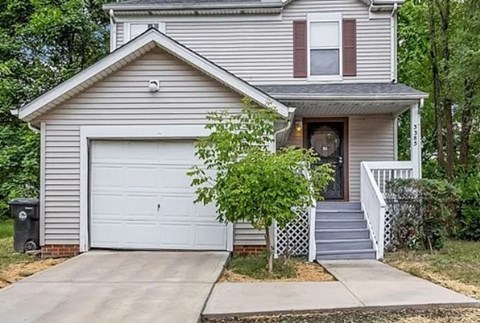 3385 E. 117Th 3 Beds Apartment for Rent