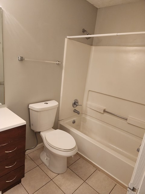 3385 E. 117Th 3 Beds Apartment for Rent