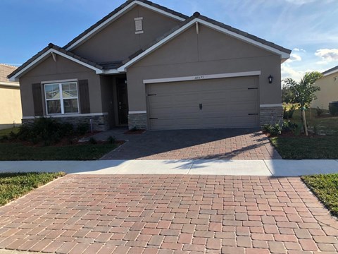 10571 SW Toren Way 4 Beds Apartment for Rent