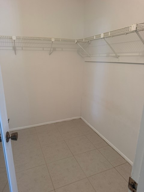 1131 SE Parrish Court 2 Beds Apartment for Rent