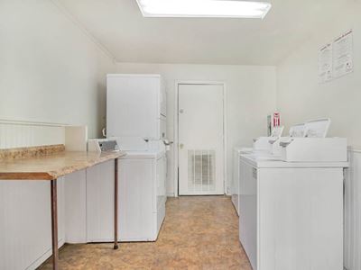 onsite laundry center in College View apartments