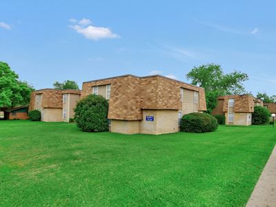 Apartments with large grounds in Stephenville TX