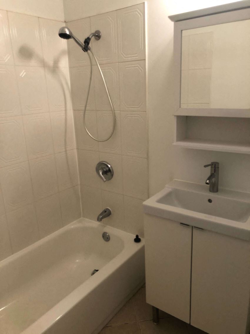 40 Bowers St. 2 Beds Apartment for Rent - Photo Gallery