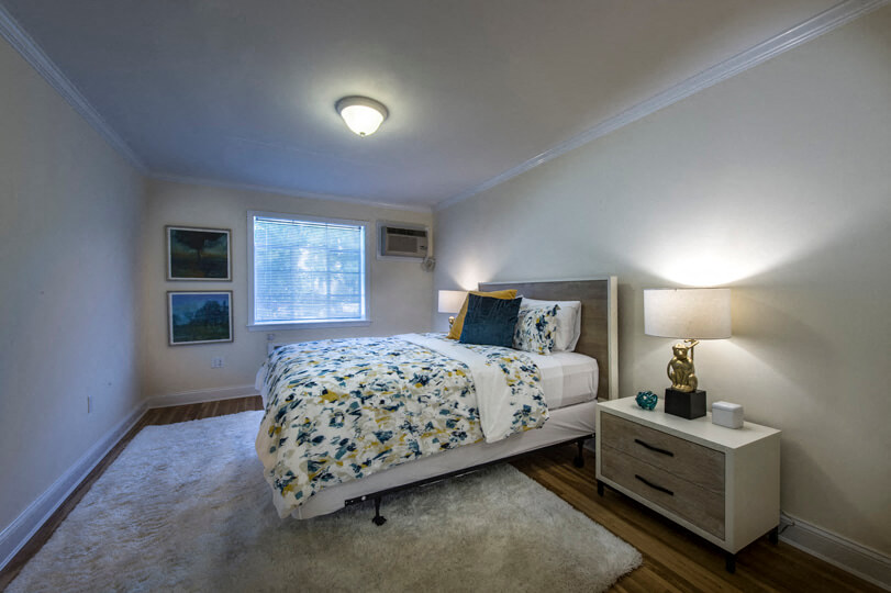 St. Paul Gardens - Bedroom