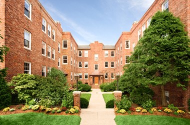 Auburn Harris Courtyard - Building Facade