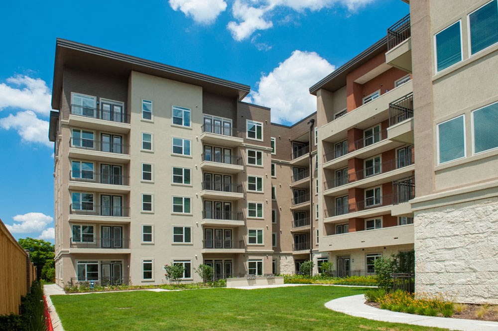 Astor Tanglewood Apartments, 502 South Post Oak Ln