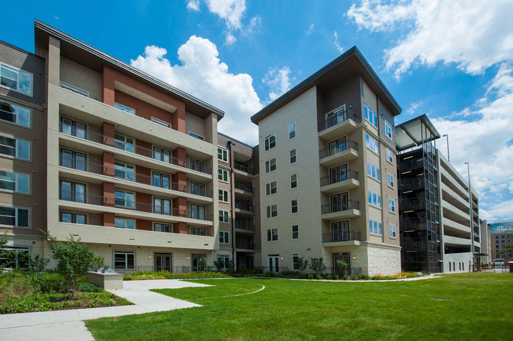 Astor Tanglewood Apartments, 502 South Post Oak Ln, Houston, TX RENTCafé