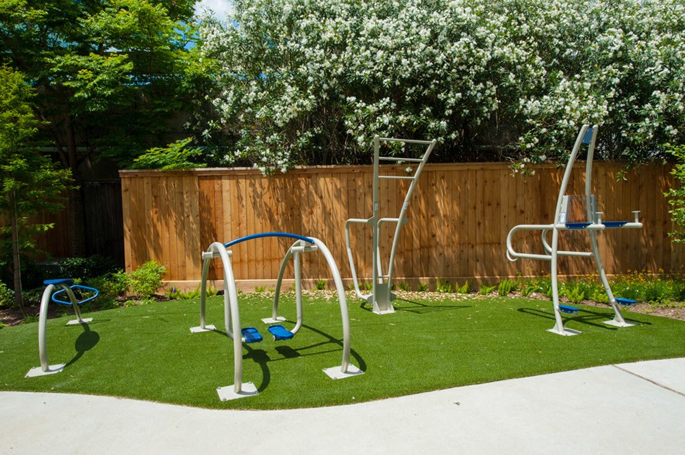 Astor Tanglewood Apartments, 502 South Post Oak Ln, Houston, TX RENTCafé