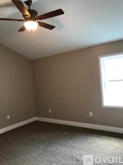 Source URL: https://prod-avail.s3.amazonaws.com/public_images/31443181/listing/IMG_9031.jpg