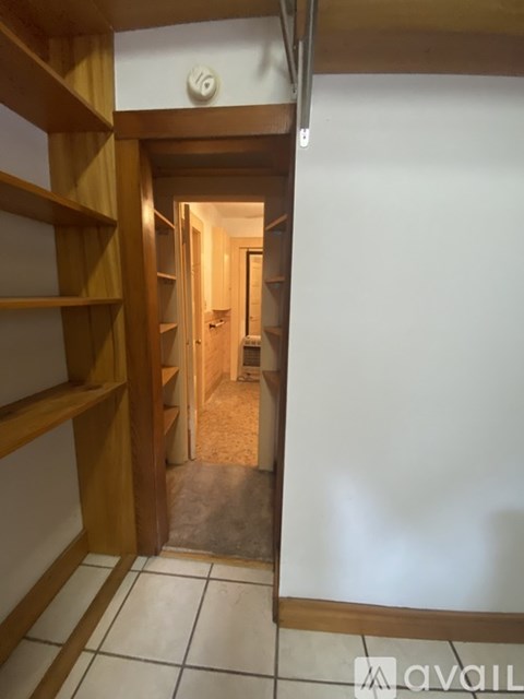 Source URL: https://prod-avail.s3.amazonaws.com/public_images/31287834/listing/IMG_1488.jpg