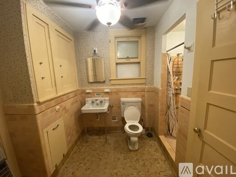 Source URL: https://prod-avail.s3.amazonaws.com/public_images/31287837/listing/IMG_1490.jpg