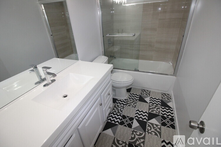 Source URL: https://prod-avail.s3.amazonaws.com/public_images/31480660/listing/image5.jpeg