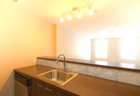 Kitchen sink and counter