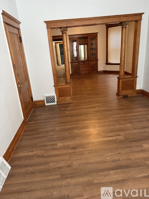 Source URL: https://prod-avail.s3.amazonaws.com/public_images/41789895/listing/IMG_0082.jpeg