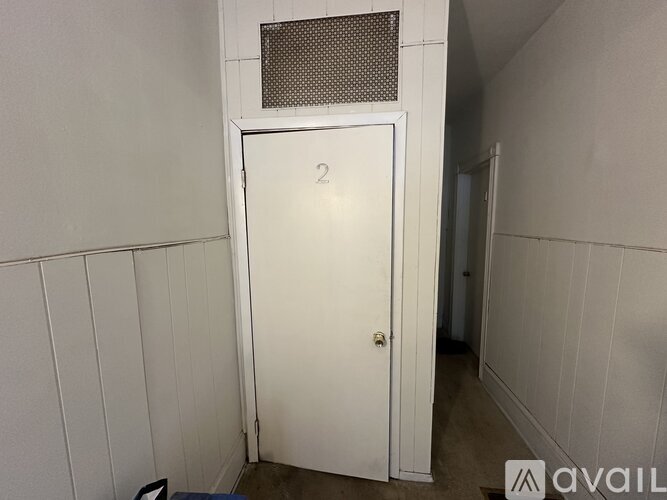 Source URL: https://prod-avail.s3.amazonaws.com/public_images/41761782/listing/IMG_1014.jpg