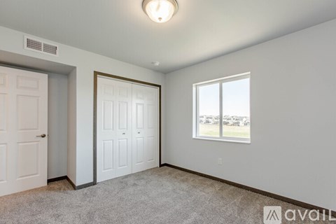 Source URL: https://prod-avail.s3.amazonaws.com/public_images/33787532/listing/RWP20570-HDR.jpg