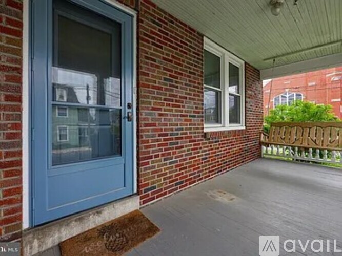 Source URL: https://prod-avail.s3.amazonaws.com/public_images/35515577/listing/Front_porch.jpeg