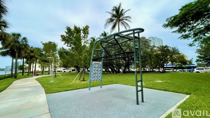 Source URL: https://prod-avail.s3.amazonaws.com/public_images/39747757/listing/thumbnail_FullSizeRender_(19).jpg