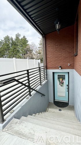 Source URL: https://prod-avail.s3.amazonaws.com/public_images/37700713/listing/IMG_0448.jpg