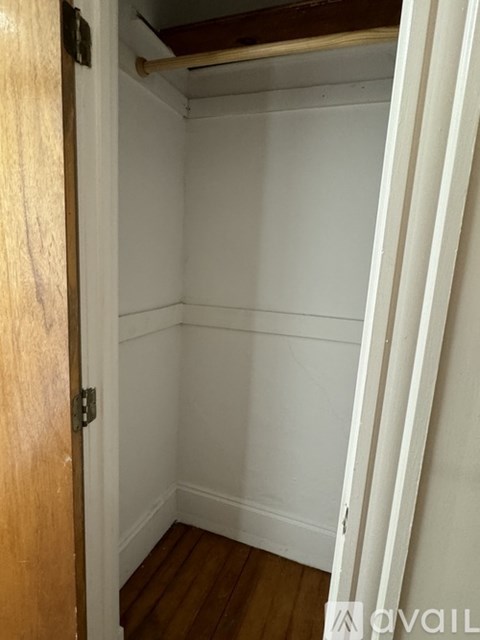Source URL: https://prod-avail.s3.amazonaws.com/public_images/38284429/listing/IMG_2022.jpeg