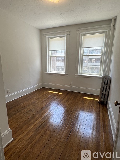 Source URL: https://prod-avail.s3.amazonaws.com/public_images/38284436/listing/IMG_2019.jpeg