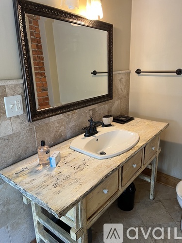 Source URL: https://prod-avail.s3.amazonaws.com/public_images/38628077/listing/IMG_1551.jpg