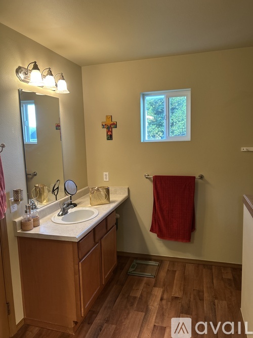 Source URL: https://prod-avail.s3.amazonaws.com/public_images/41740388/listing/IMG_8300.JPG