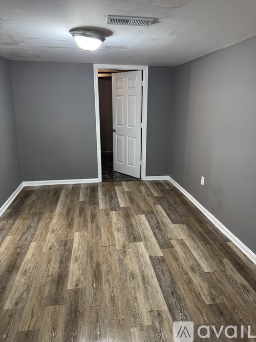 Source URL: https://prod-avail.s3.amazonaws.com/public_images/41761674/listing/IMG_0897.JPG