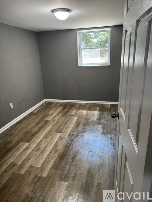 Source URL: https://prod-avail.s3.amazonaws.com/public_images/41761679/listing/IMG_0896.JPG