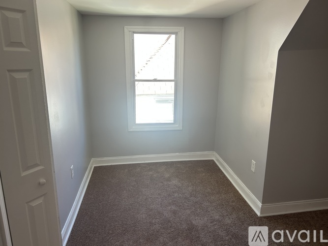 Source URL: https://prod-avail.s3.amazonaws.com/public_images/41419902/listing/IMG_4168.jpeg