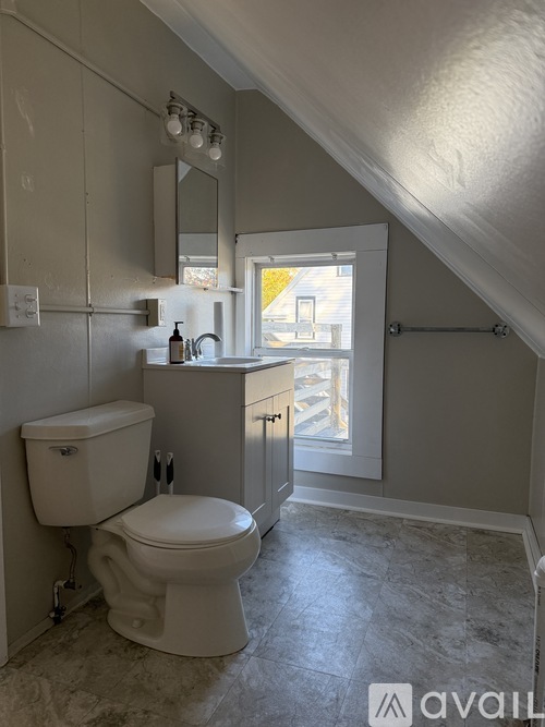 Source URL: https://prod-avail.s3.amazonaws.com/public_images/41593484/listing/IMG_1688.jpeg