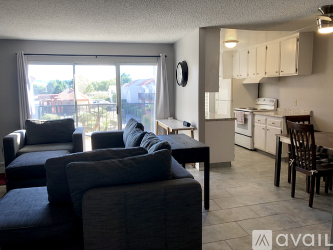 Source URL: https://prod-avail.s3.amazonaws.com/public_images/41679546/listing/Living_Room_02_CC_800x600.jpg