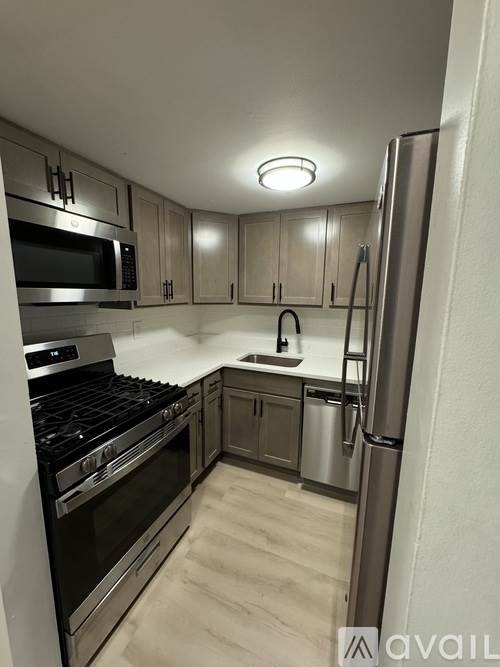 2-bedroom apartment at 703 E 12 Th St in Mishawaka, IN