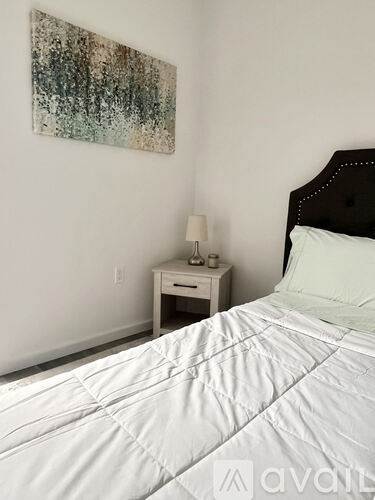 Studio apartment at 160 Middlesex Street in Lowell, MA