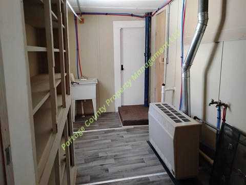 401 Cedar St 3 Beds Apartment for Rent