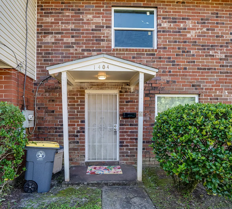 1406 West 18Th Street 3 Beds Apartment for Rent