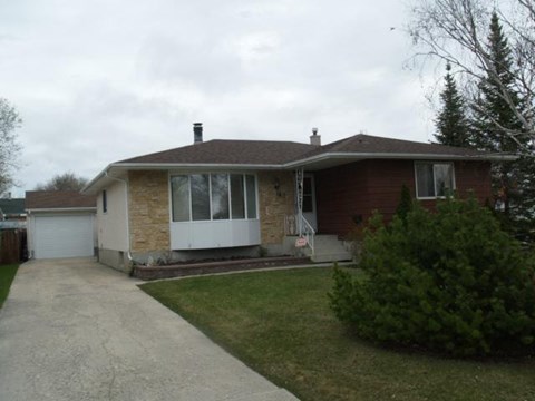 47 Bayne Crescent 3 Beds Apartment for Rent