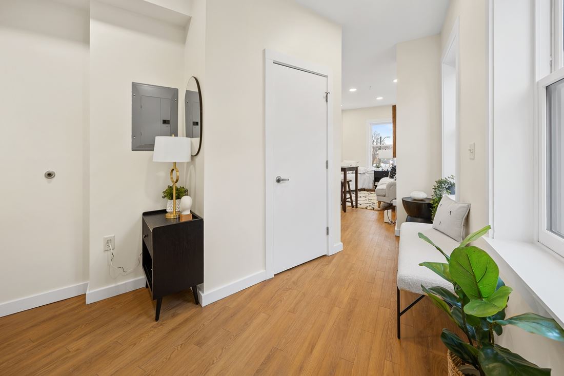 Arrowhead/Flatiron Apartments photo