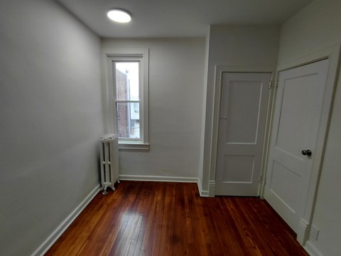 6528 Limekiln Pike 3 Beds Apartment for Rent