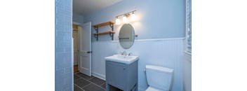 2 Bedrooms, 1 Bathroom