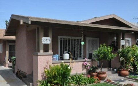 2533 S. Orange Dr. -E40/E41 Studio Apartment for Rent
