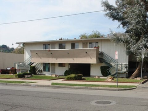 1675 Berkeley Ave. Studio Apartment for Rent