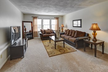 8 Kings Court 1-3 Beds Apartment, Townhouse for Rent - Photo Gallery 3