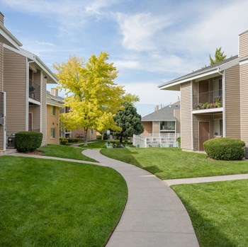 5490 South 3910 West 1-2 Beds Apartment for Rent - Photo Gallery 4