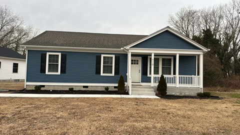 710 Second St 3 Beds Apartment for Rent