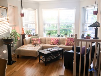 913 Forest Ave. 3-4 Beds Apartment for Rent - Photo Gallery 5
