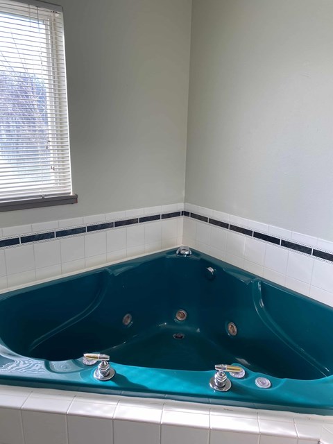 1319 32Nd Street Circle South 4 Beds Apartment for Rent