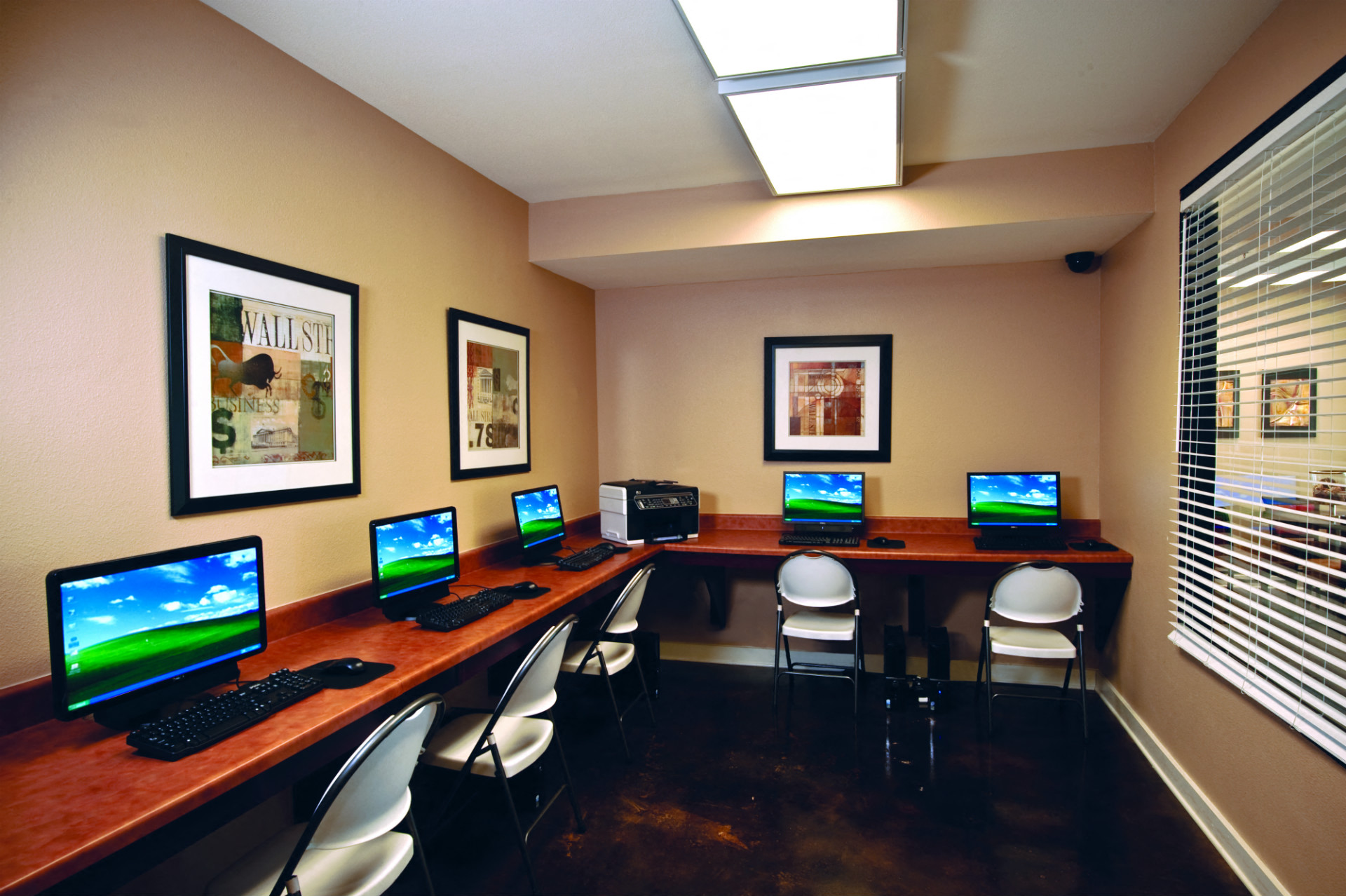 Crescent Club New Orleans Business Center