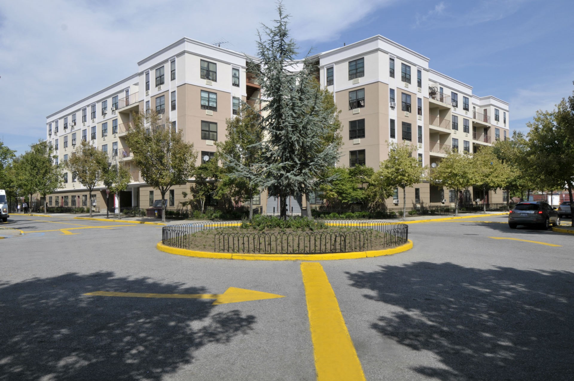 Spring Creek Gardens Apartments, 902 Drew Street, Brooklyn, NY RENTCafé